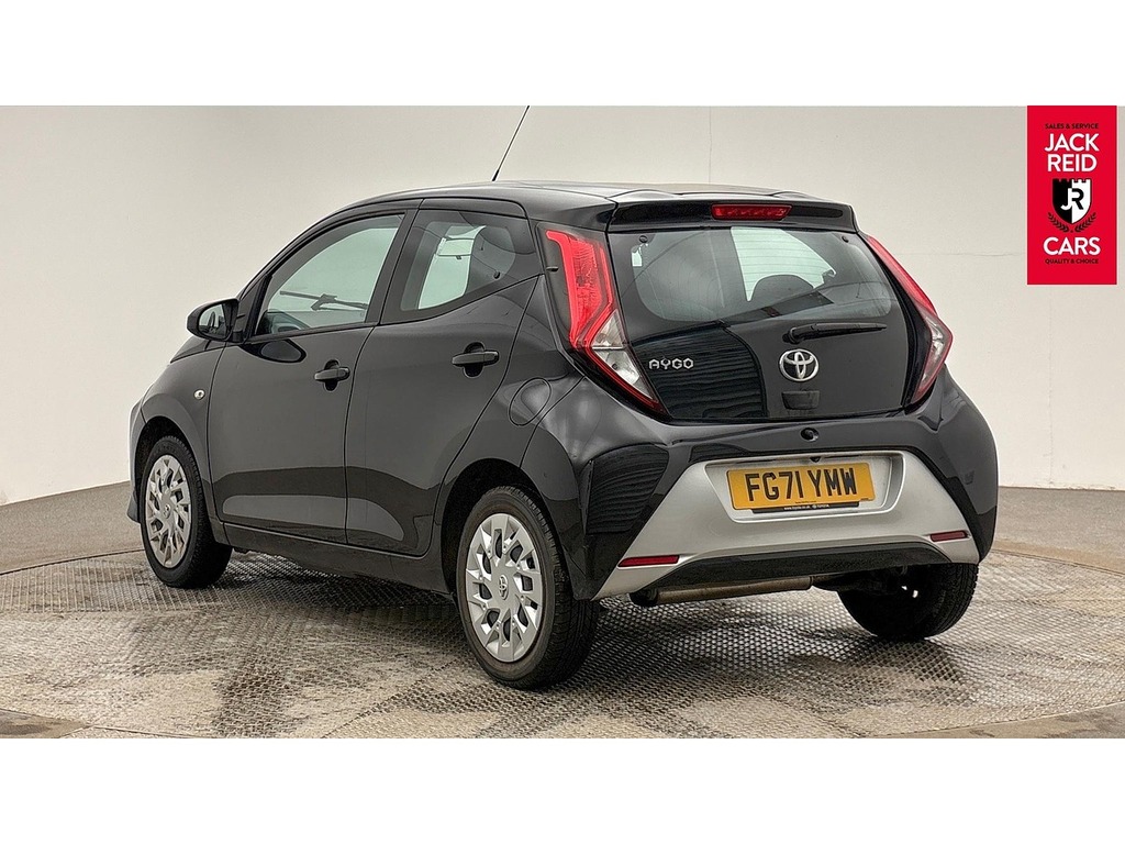 Toyota Aygo Hatchback Black #6