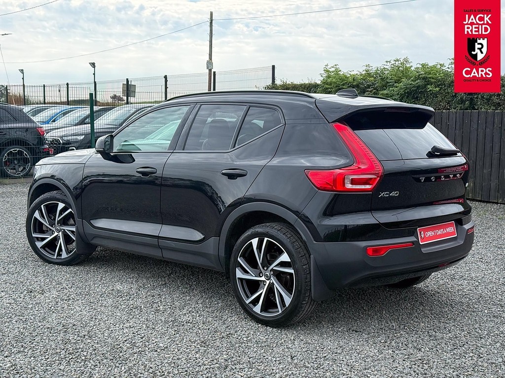 Volvo XC40 Xc40 R-design Pro B4 Mhev Black #2