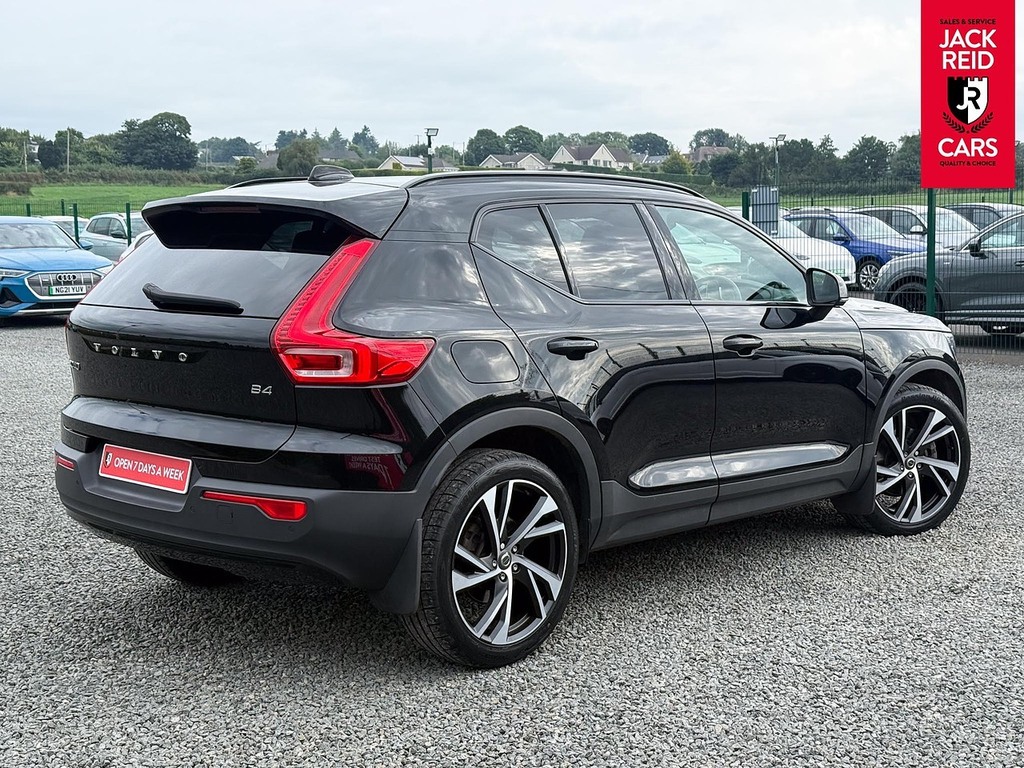 Volvo XC40 Xc40 R-design Pro B4 Mhev Black #6