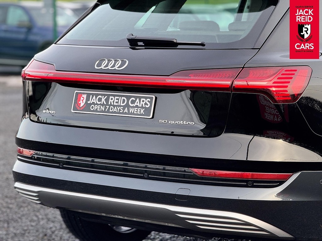 Audi E-tron Suv BN71ZWD Black #3