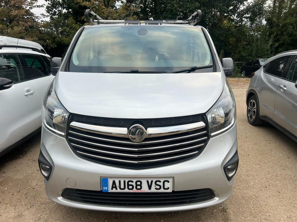 Vauxhall Vivaro Panel Van 1.6 Cdti 2700 Biturbo Ecotec Limited Edi Silver