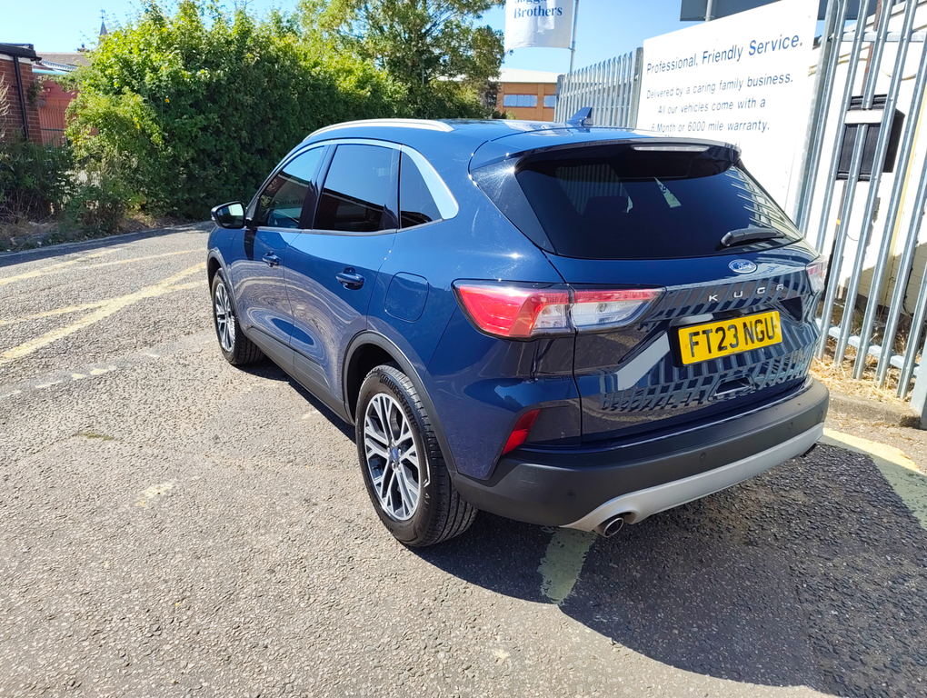 Ford Kuga Titanium Edition FT23NGU  #3