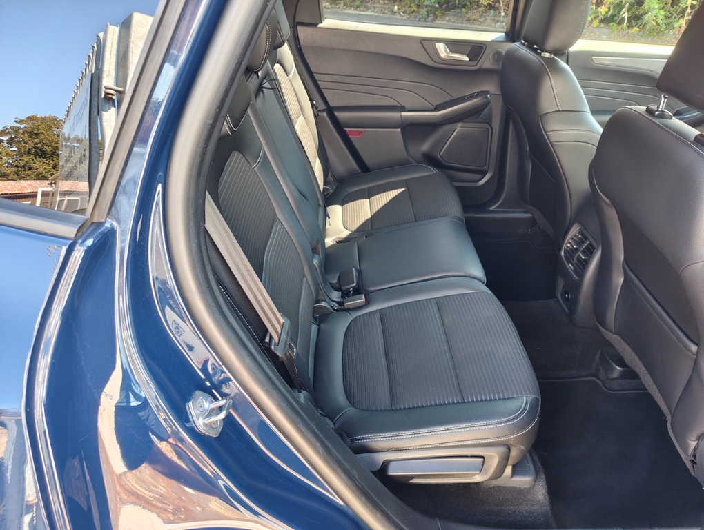 Ford Kuga Titanium Edition FT23NGU  #6