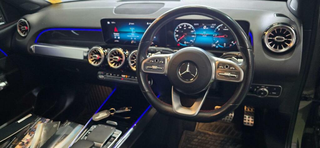 Mercedes-Benz GLB Class Glb 220 D 4Matic Amg Line Premium Black #15