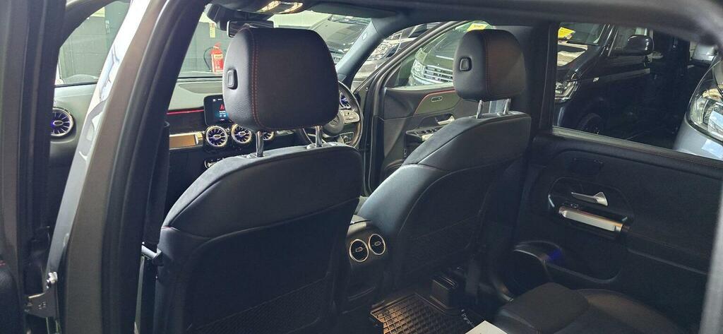 Mercedes-Benz GLB Class Glb 220 D 4Matic Amg Line Premium Black #48