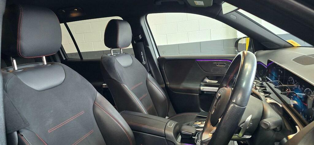 Mercedes-Benz GLB Class Glb 220 D 4Matic Amg Line Premium Black #11