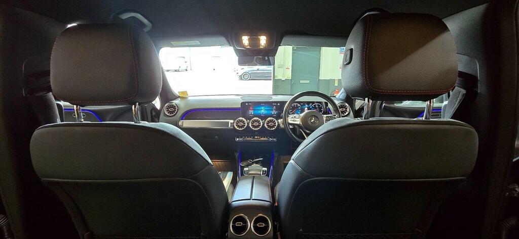 Mercedes-Benz GLB Class Glb 220 D 4Matic Amg Line Premium Black #39