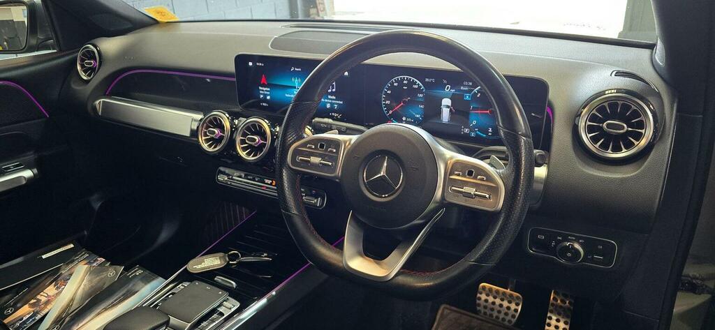 Mercedes-Benz GLB Class Glb 220 D 4Matic Amg Line Premium Black #7