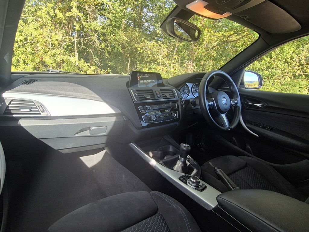 BMW 1 Series 1.5 118I M Sport 5-Door White #3
