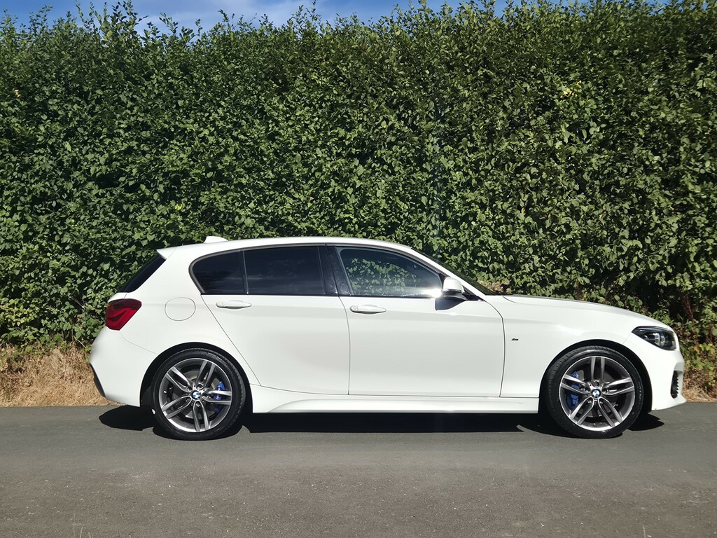 BMW 1 Series 1.5 118I M Sport 5-Door White #4