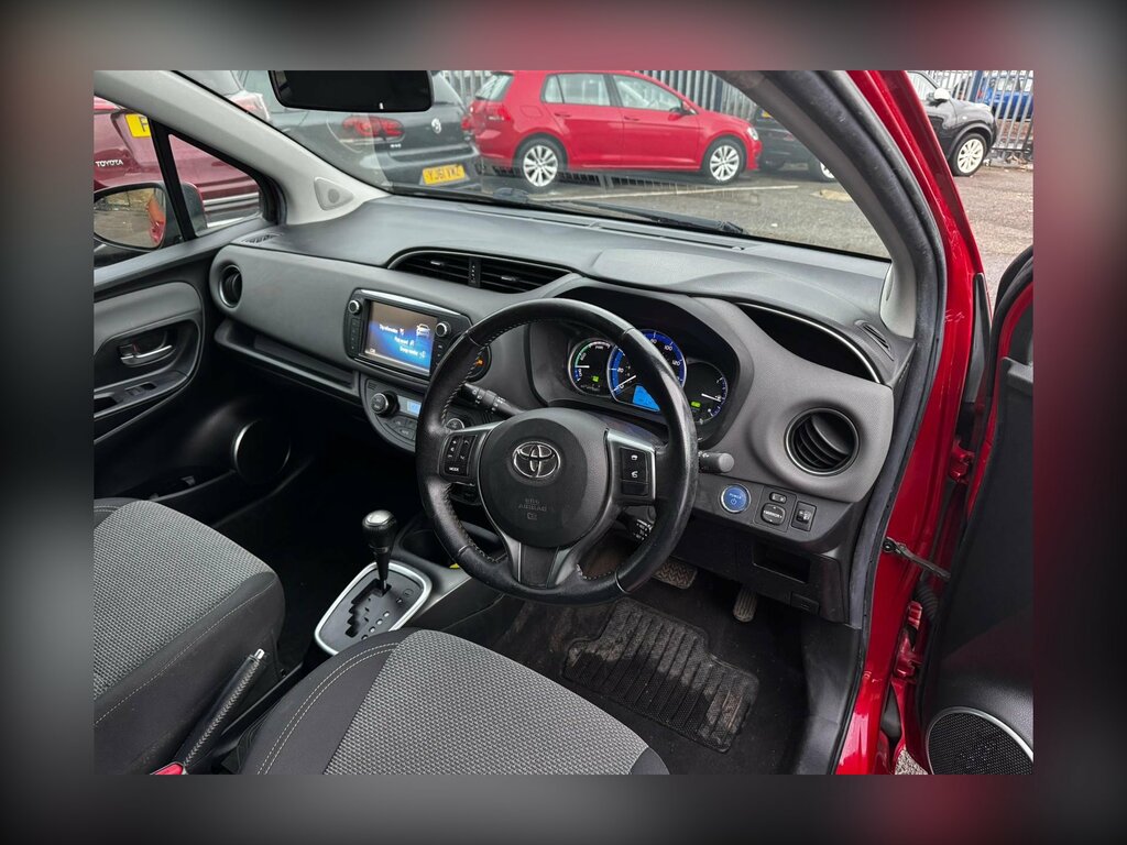 Toyota Yaris 1.3L Icon Blue #11