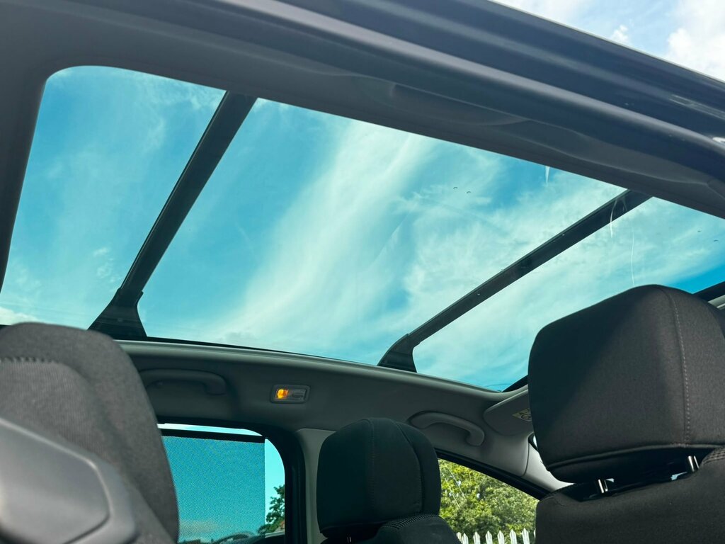 Peugeot 5008 Hdi Allure Black #25