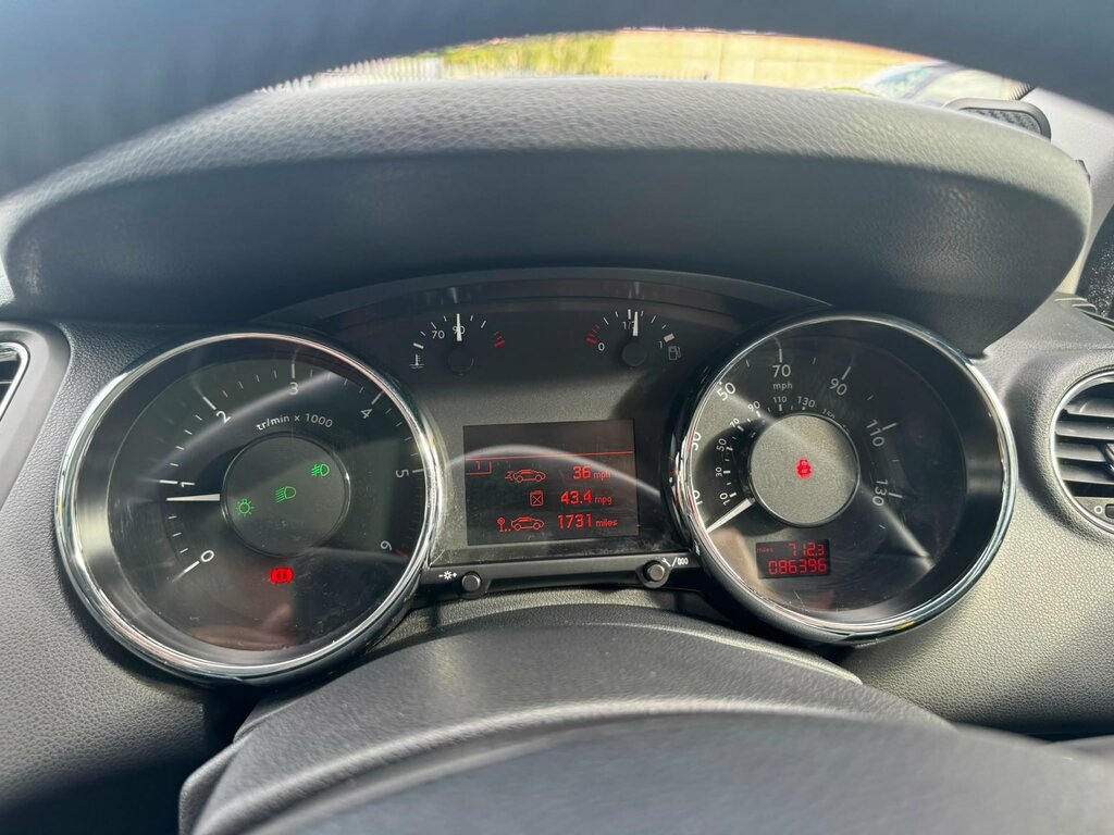 Peugeot 5008 2.0 Bluehdi Allure Mpv Euro 6 S Grey #2