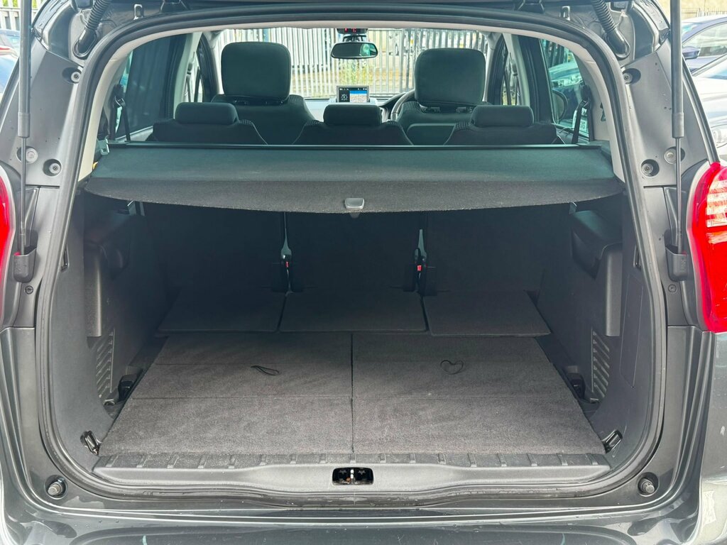 Peugeot 5008 Hdi Allure Black #16