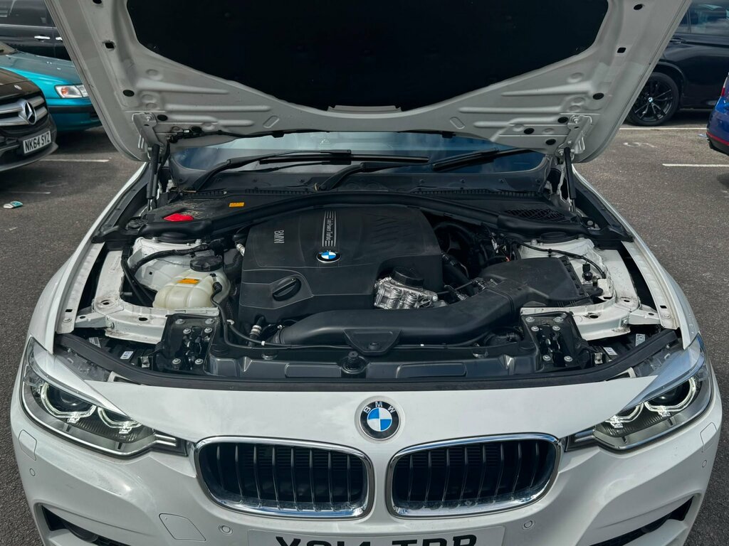 BMW 3 Series Saloon 2.0 320D Sport Saloon 2014 Red #83