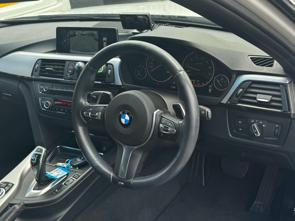 BMW 3 Series Saloon 2.0 320D Sport Saloon 2014 Red #33