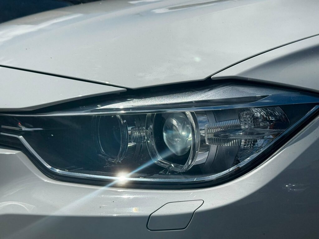 BMW 3 Series Saloon 2.0 320D Sport Saloon 2014 Red #37