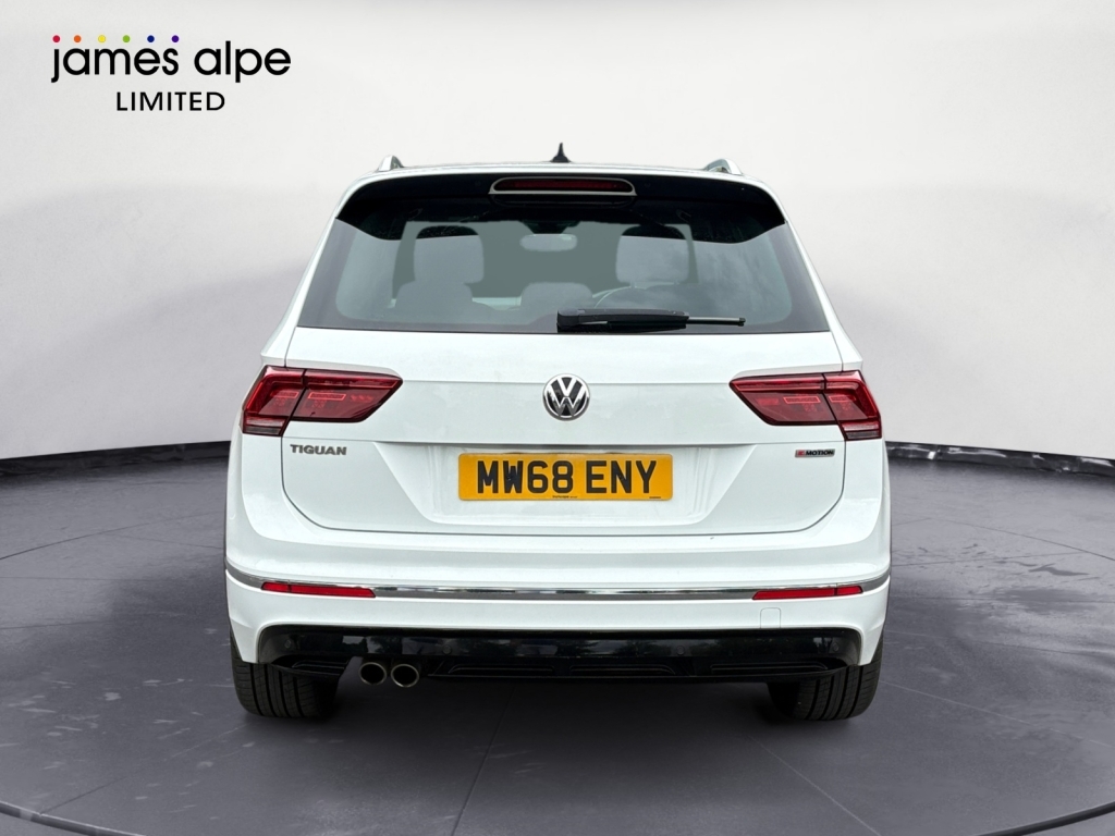 Volkswagen Tiguan 2.0 R-line Tdi 4Motion Dsg White #4