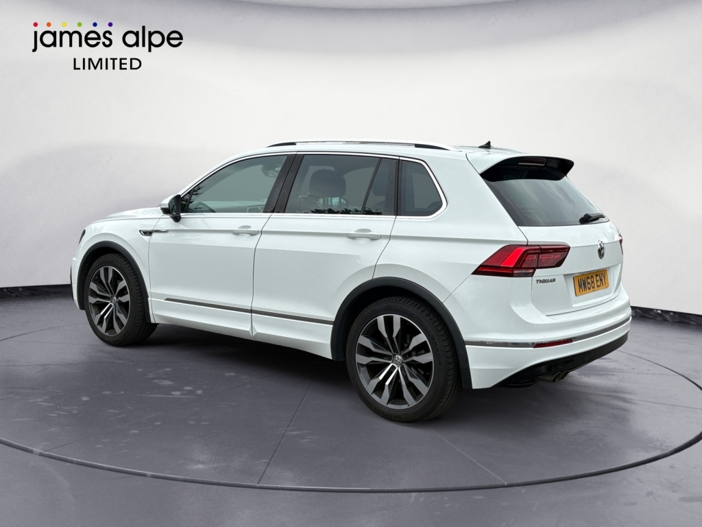 Volkswagen Tiguan 2.0 R-line Tdi 4Motion Dsg White #3