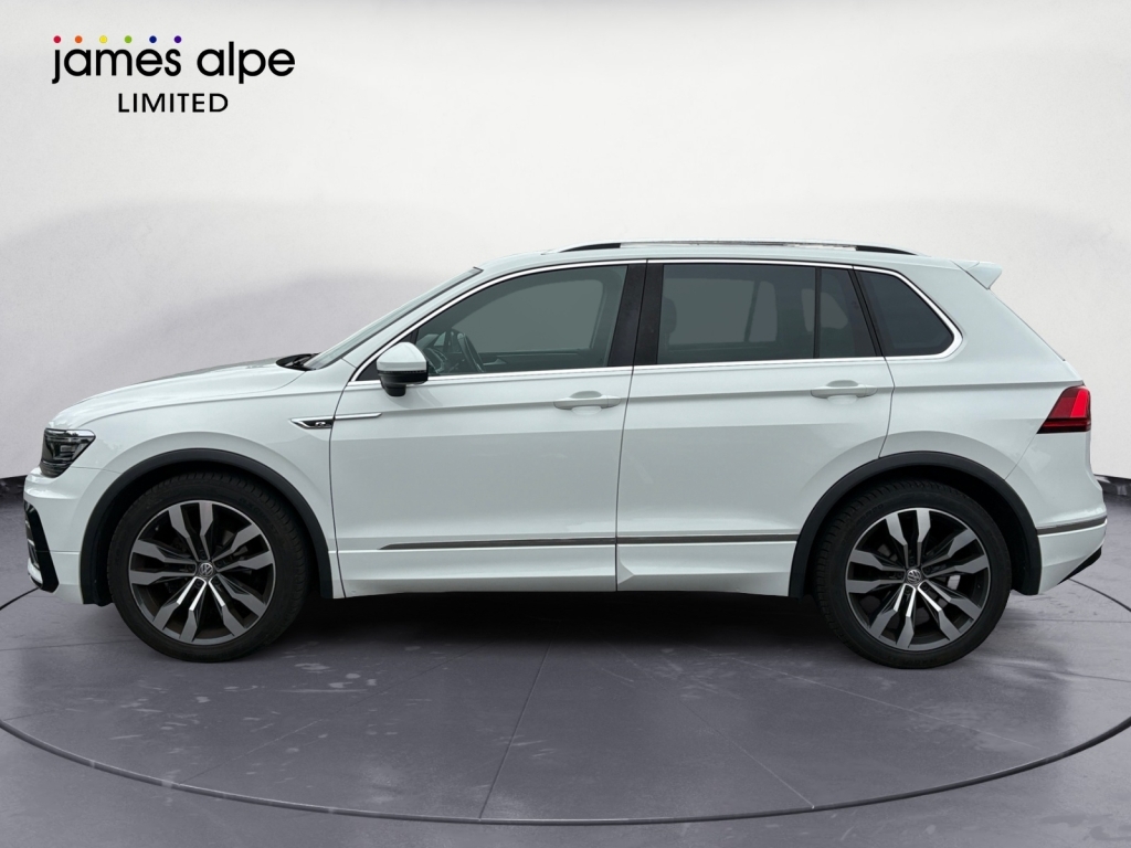 Volkswagen Tiguan 2.0 R-line Tdi 4Motion Dsg White #2