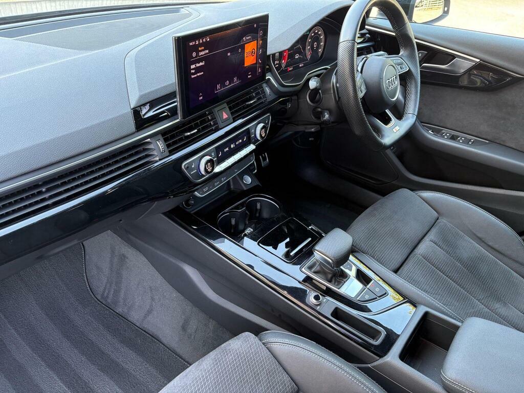 Audi A4 Avant Estate 2.0 Tfsi 40 Black Edition S Tronic Euro 6 Grey #32