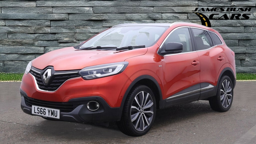 Renault Kadjar Suv 1.6 Signature Nav Dci 130 2Wd 2016 Red #2