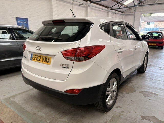 Hyundai Ix35 1.7 Crdi Style White #4