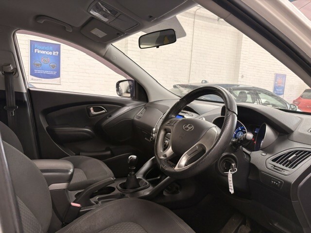 Hyundai Ix35 1.6 Gdi Style Euro 5 White #9