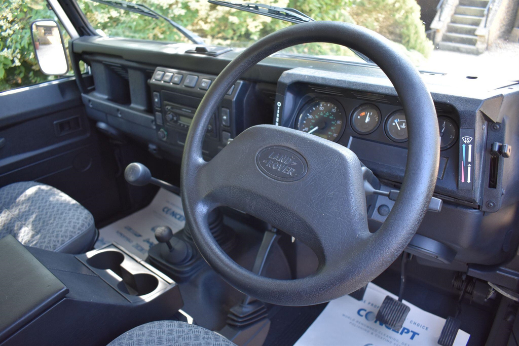 Land Rover Defender 90 2.5 Td5 County Hard Top Suv Swb  #2