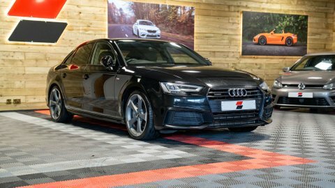 Audi A4 2018 67 3.0 Black #2