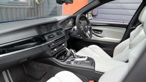 BMW M5 Only 47,324 Miles Sunroof Fsh Sat- White #7