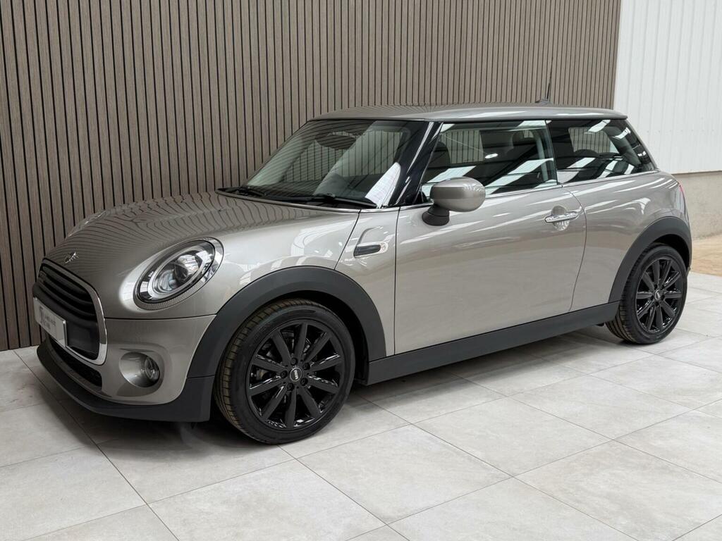 Mini Hatch Hatchback 1.5 One Classic Steptronic Euro 6 Ss Silver #3