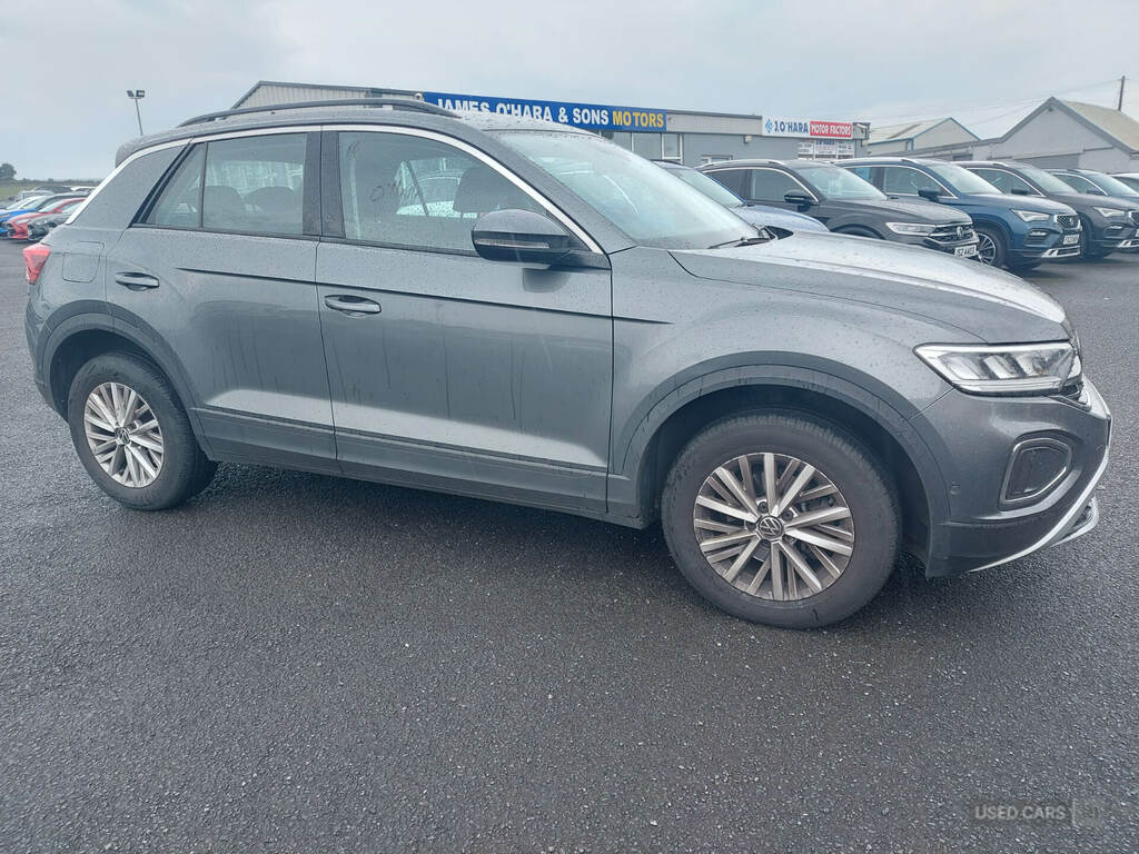 Volkswagen T-Roc 1.5 Tsi Life Dsg FD72VHC Grey #2