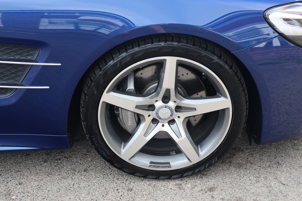 Mercedes-Benz SL Class 400 Amg Line Premium Blue #31