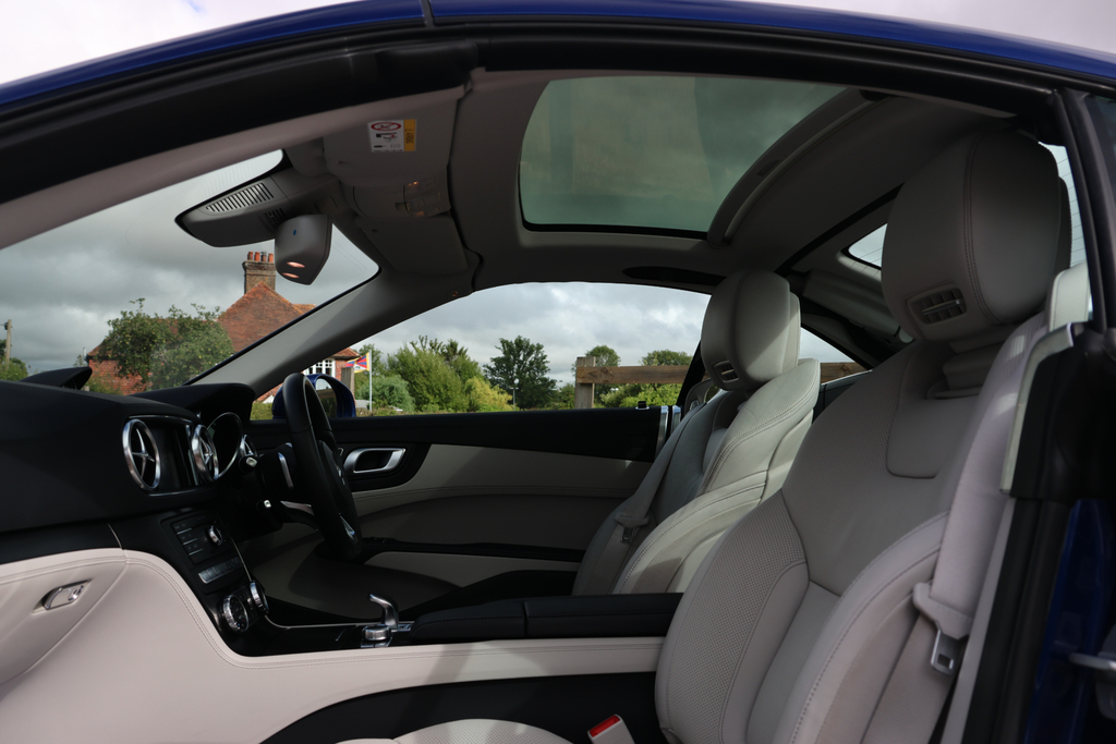 Mercedes-Benz SL Class 400 Amg Line Premium Blue #10