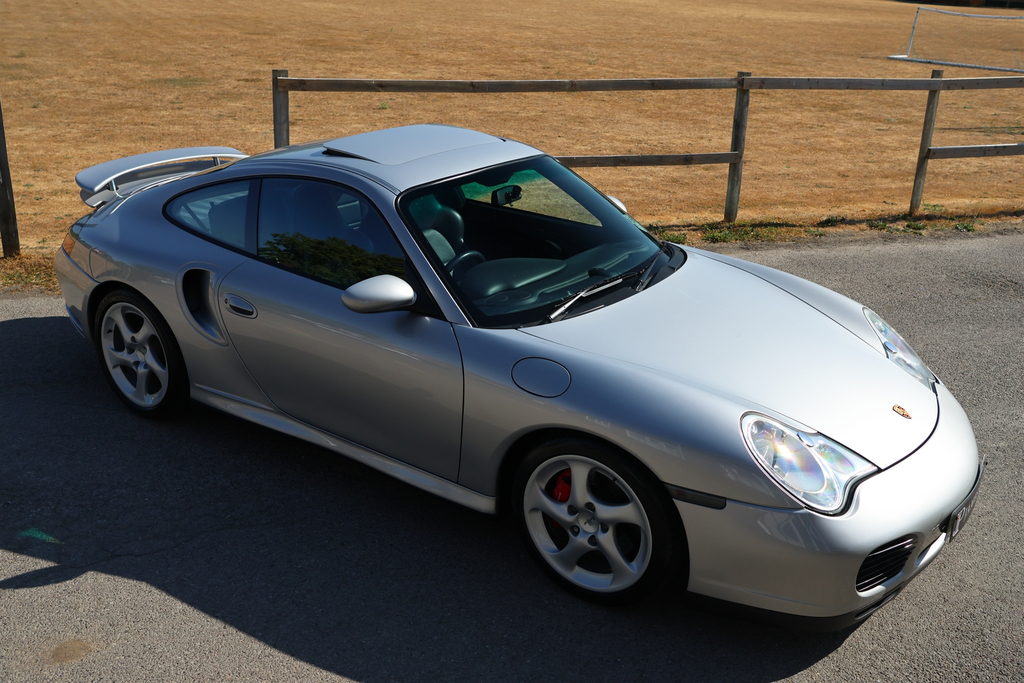 Porsche 911 3.6 996 Turbo Coupe Awd 309 Gk 