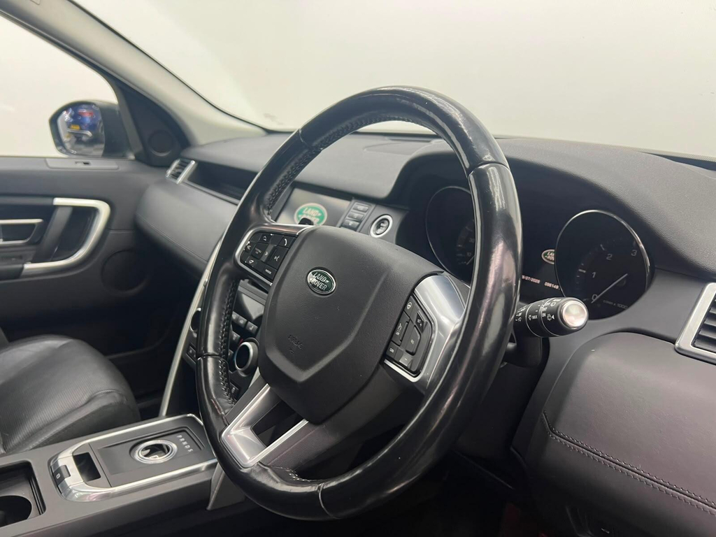 Land Rover Discovery Sport Se Tech Black #19