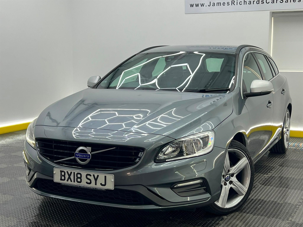 Volvo V60 2.0 D4 Momentum Pro Estate Silver #8