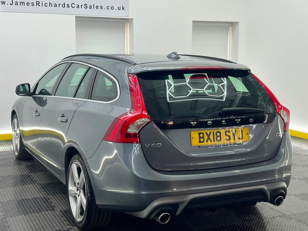 Volvo V60 2.0 D2 R-design Nav Euro 6 Ss Grey #4
