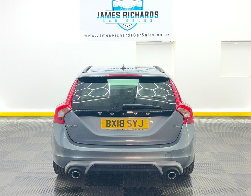 Volvo V60 2.0 D4 Momentum Pro Estate Silver #12