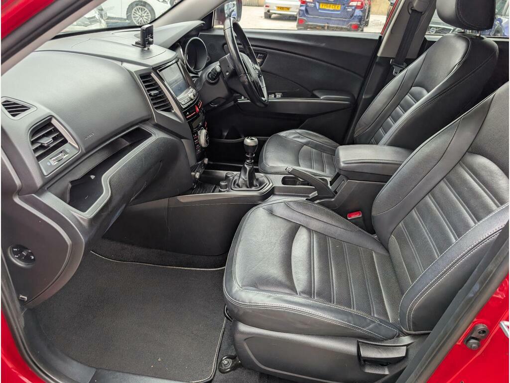 SsangYong Tivoli XLV . Silver #16
