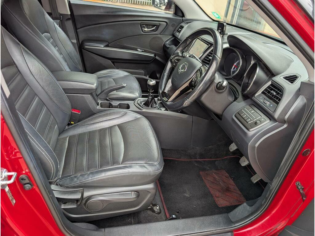 SsangYong Tivoli XLV . Silver #15