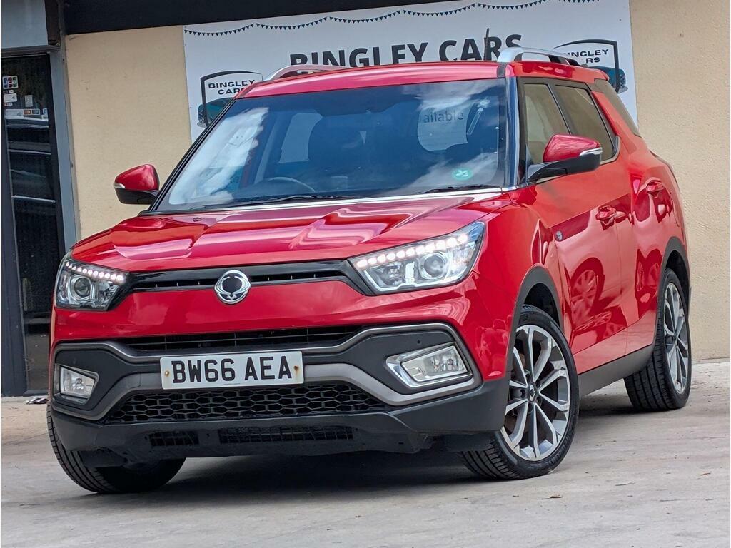 SsangYong Tivoli XLV . Silver #13