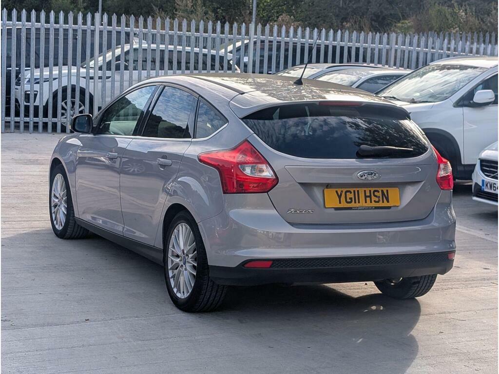 Ford Focus Estate 1.6 Tdci Zetec Euro 5 Ss 201161 Black #5