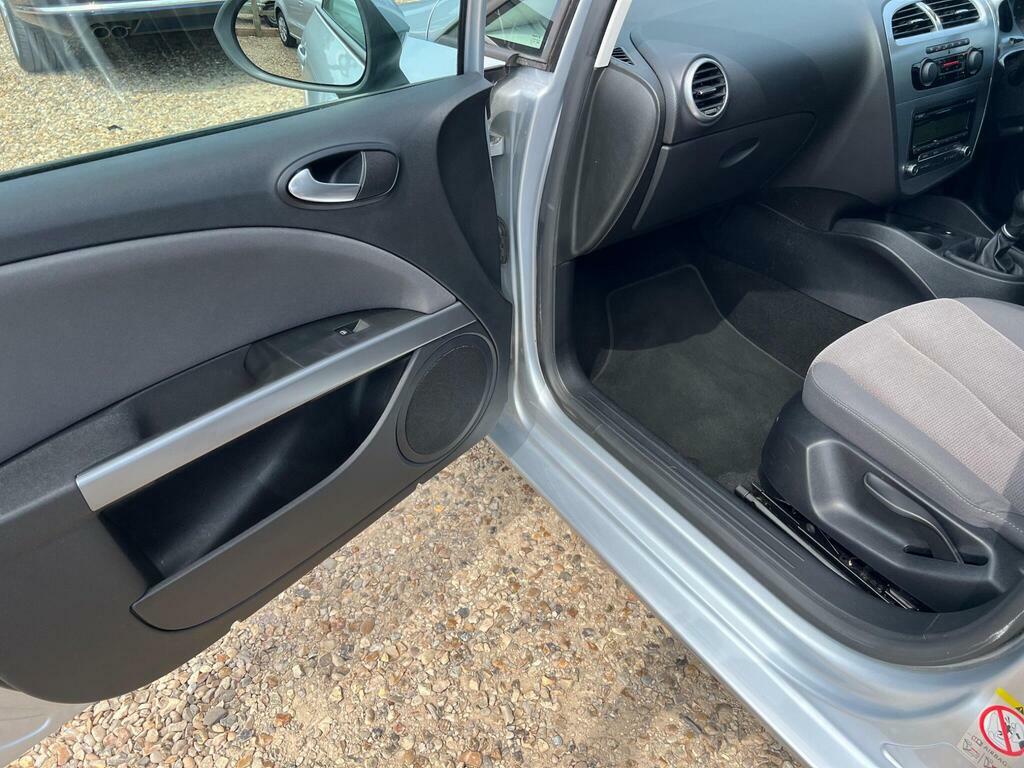 Seat Leon 1.6 Turbo Tdi, Cr, Ecomotive S, 5Dr, F Red #17