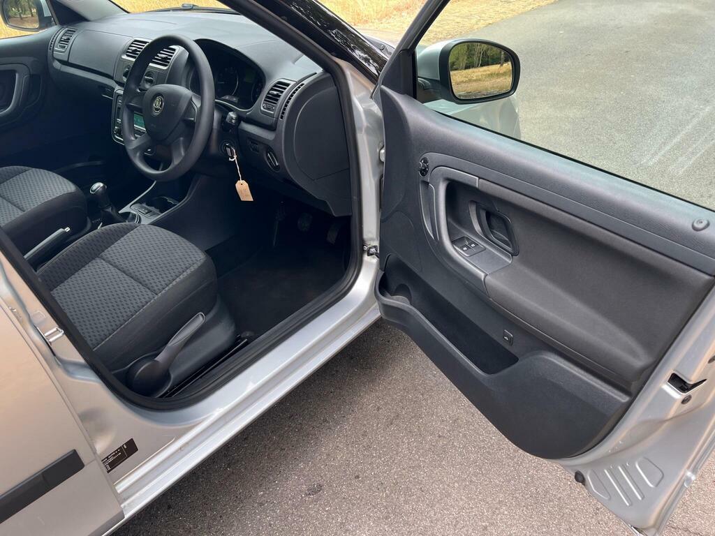 Skoda Fabia 1.2 Se Hatchback Euro 5 69 Ps Blue #12