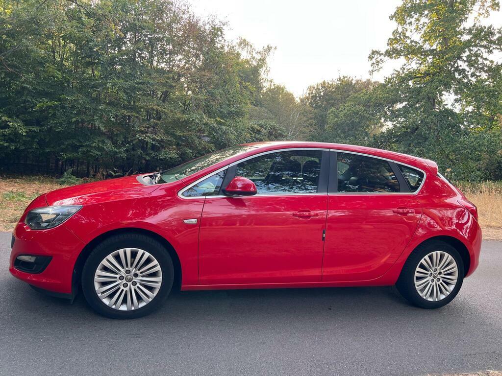 Vauxhall Astra 1.6I Design Sports Tourer Estate #7