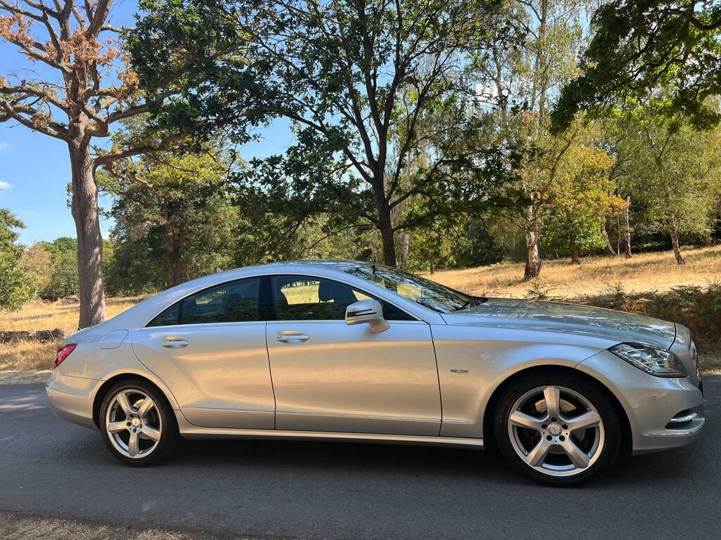 Mercedes-Benz CLS 3.0 Cls350 Cdi V6 Blueefficiency Amg Sport Shootin #8