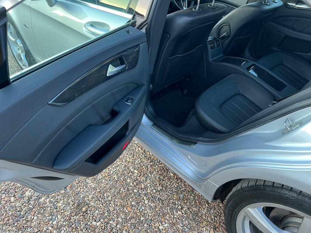 Mercedes-Benz CLS 3.0 Cls350 Cdi V6 Blueefficiency Amg Sport Shootin #19