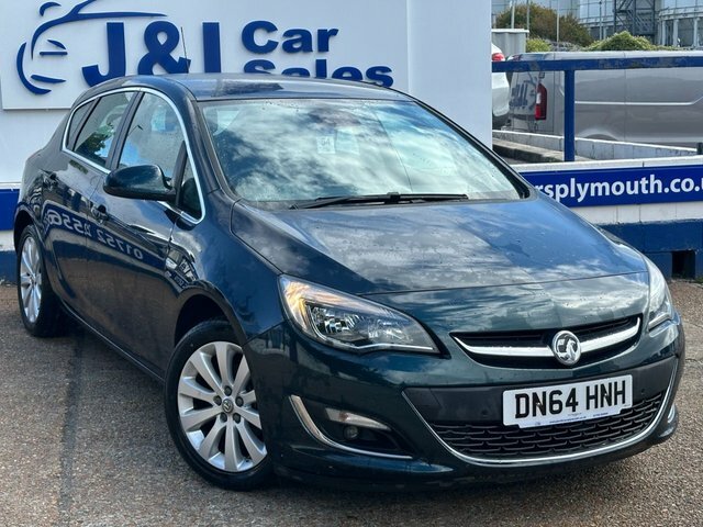 Vauxhall Astra 1.6 16V Elite Hatchback Euro 5 Green